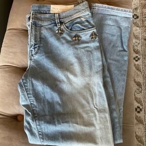 Loft Embellished Relaxed Skinny Straight Leg Jeans Classic Style 8 petite